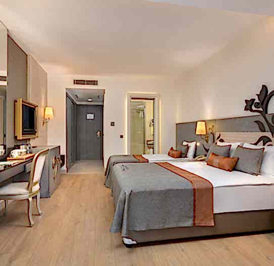 Standart Yandan Deniz Manzaralı Oda