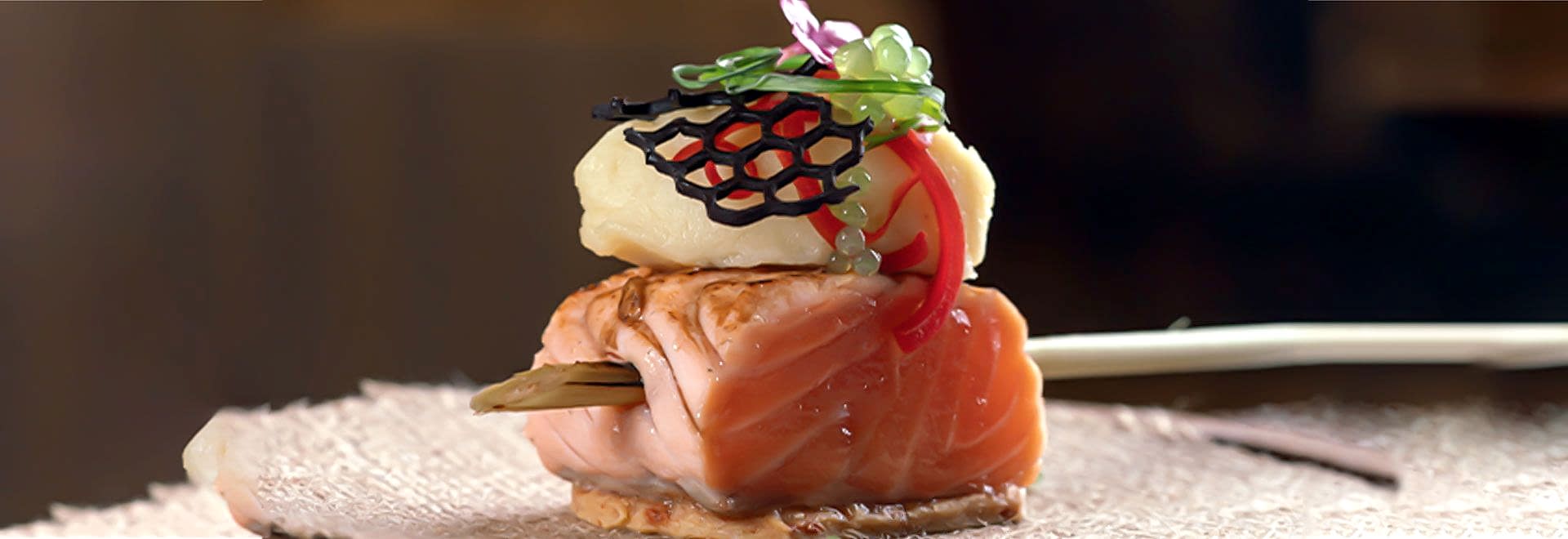 FINE & DELICIOUS DINING